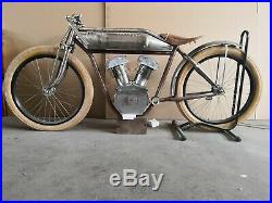 Replica Indian Board Track Racer 2 inch complete rolling chase
